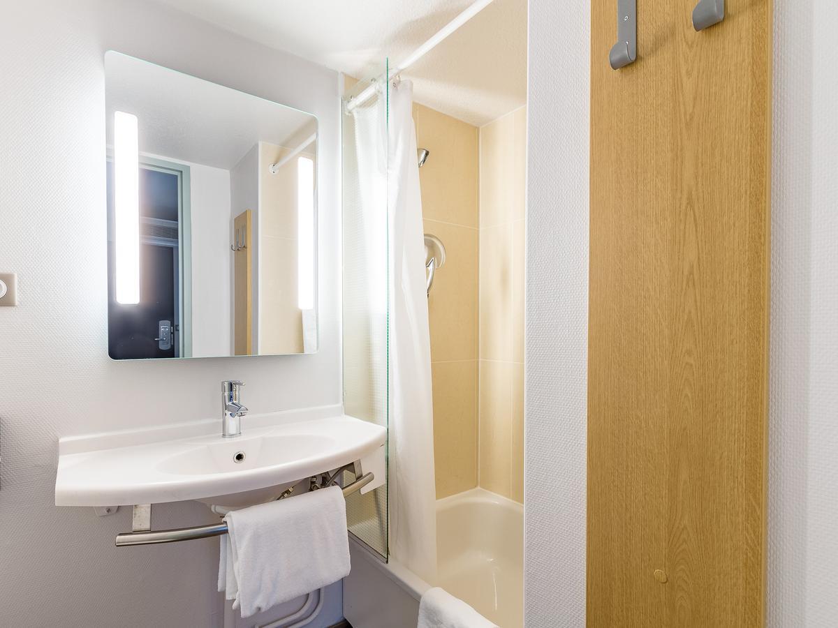 B&B Hotel Tours Nord 1 Val De Loire Esterno foto